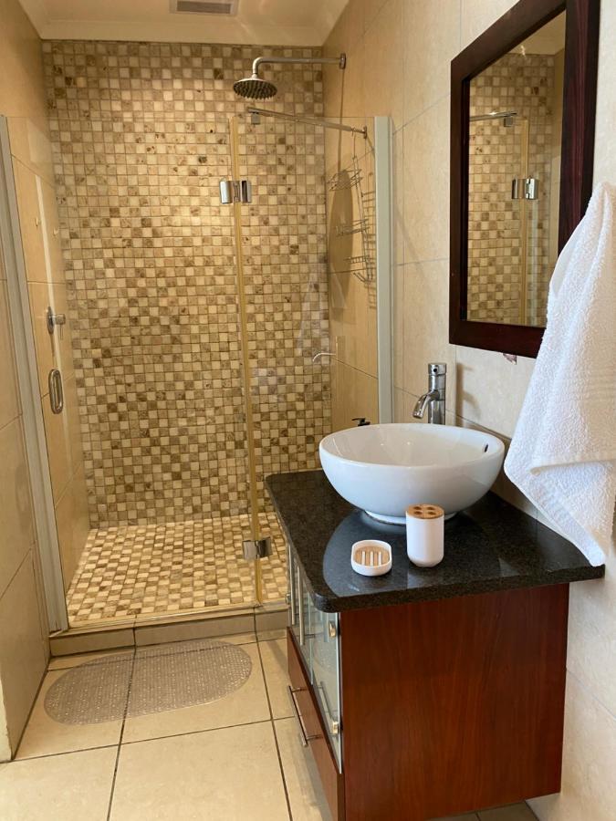 Luxury Nautica Suite 003 Mosselbaai Buitenkant foto